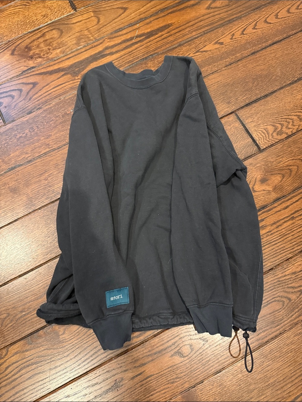 stori Black Crewneck Sweatshirt